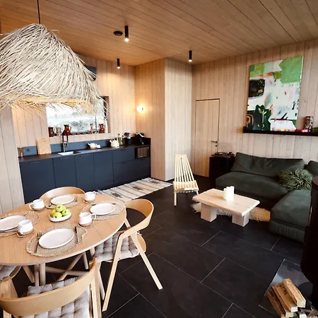 висота890 Holiday home
